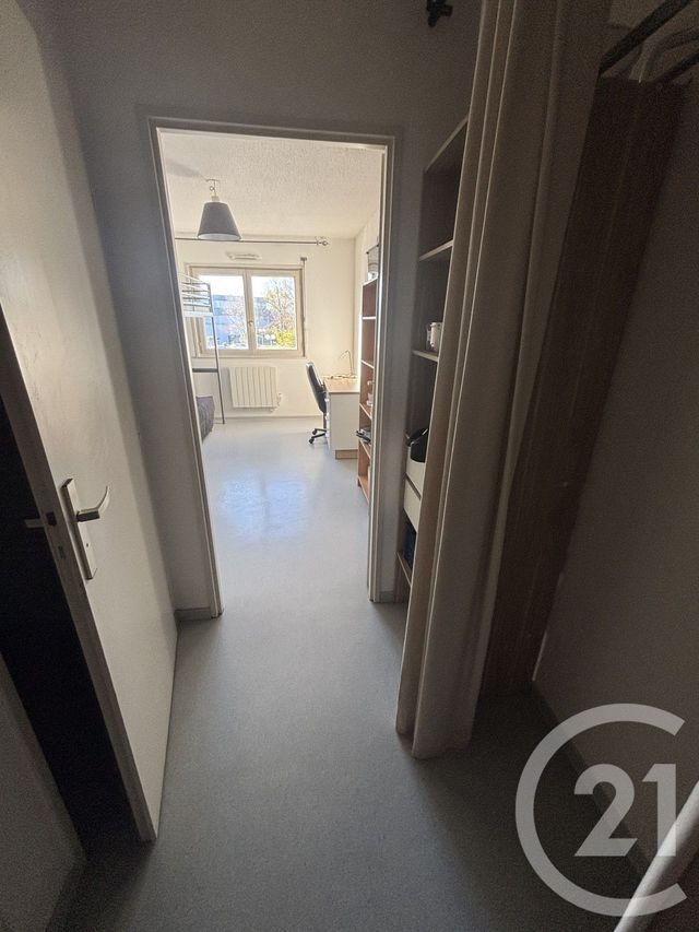 Appartement Studio &agrave; louer - 1 pi&egrave;ce - 19 m2 - Mulhouse - 68 - ALSACE