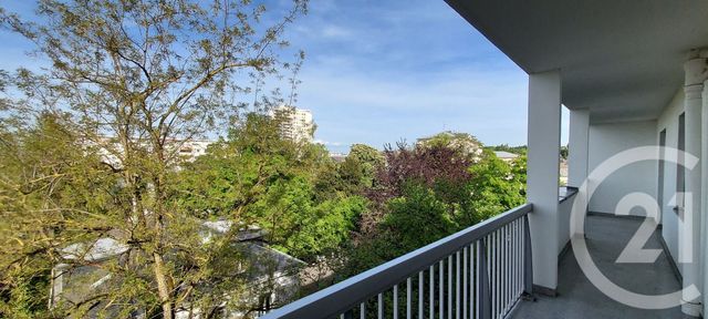Appartement F3 &agrave; louer - 3 pi&egrave;ces - 87,22 m2 - Mulhouse - 68 - ALSACE
