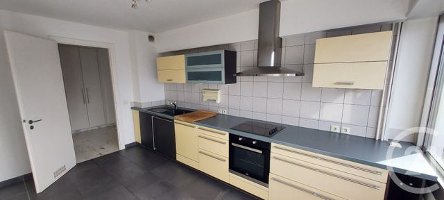Appartement F3 &agrave; louer - 3 pi&egrave;ces - 87,22 m2 - Mulhouse - 68 - ALSACE