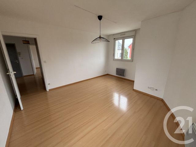 Appartement F3 &agrave; louer - 3 pi&egrave;ces - 65 m2 - Habsheim - 68 - ALSACE