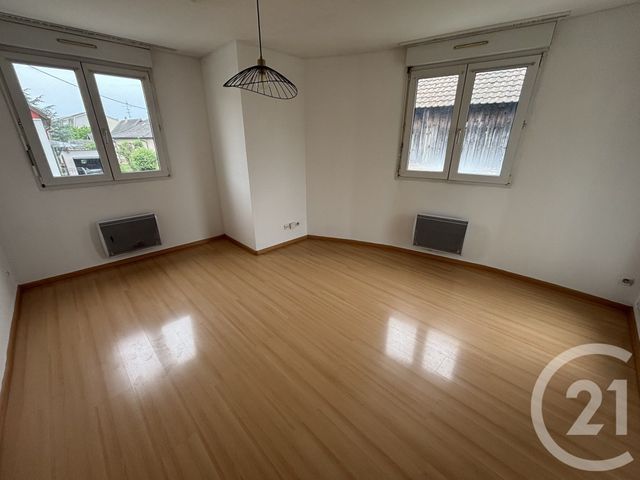 Appartement F3 &agrave; louer - 3 pi&egrave;ces - 65 m2 - Habsheim - 68 - ALSACE