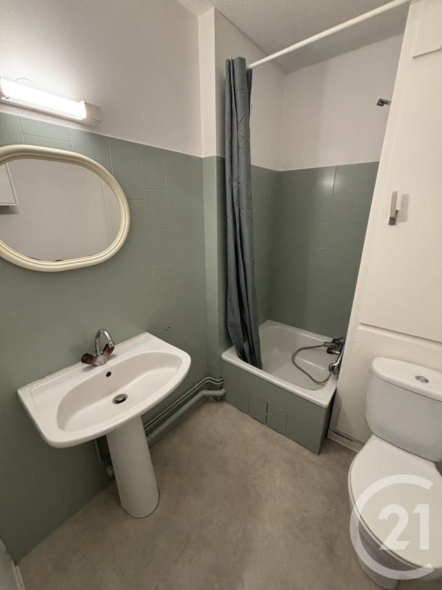 Appartement F1 &agrave; louer - 1 pi&egrave;ce - 19 m2 - Mulhouse - 68 - ALSACE