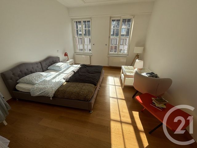 Appartement F5 &agrave; louer - 5 pi&egrave;ces - 135 m2 - Mulhouse - 68 - ALSACE