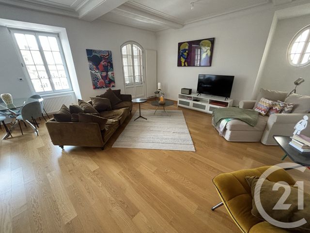 Appartement F5 &agrave; louer - 5 pi&egrave;ces - 135 m2 - Mulhouse - 68 - ALSACE