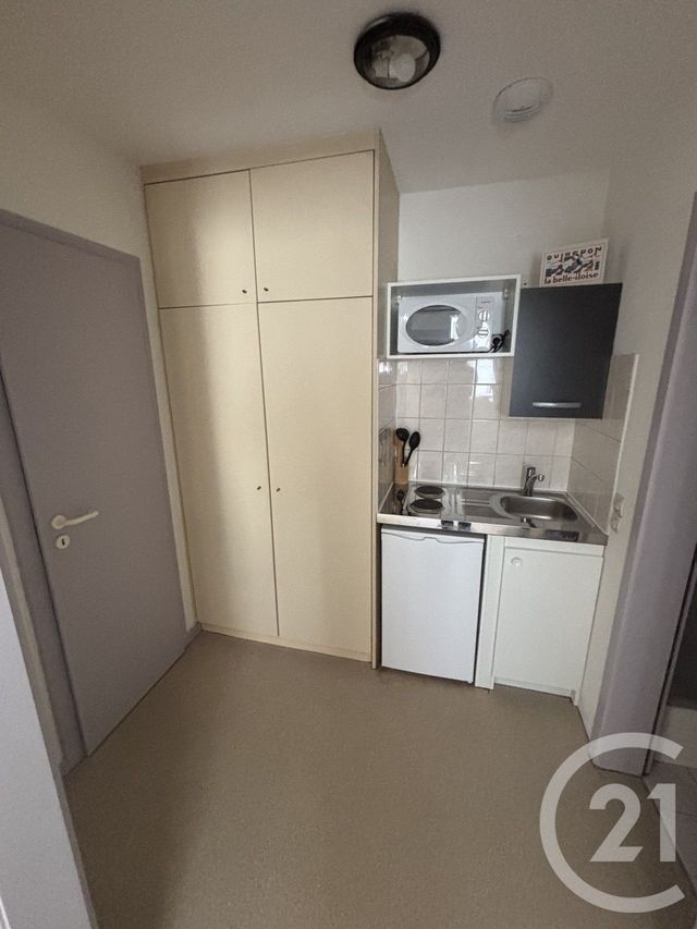 Appartement F1 &agrave; louer - 1 pi&egrave;ce - 22 m2 - Mulhouse - 68 - ALSACE
