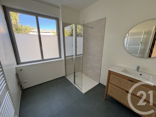 Appartement F4 &agrave; louer - 4 pi&egrave;ces - 95 m2 - Mulhouse - 68 - ALSACE