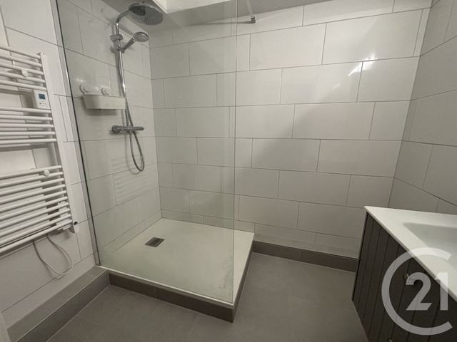 Appartement F2 &agrave; louer - 2 pi&egrave;ces - 58 m2 - Mulhouse - 68 - ALSACE