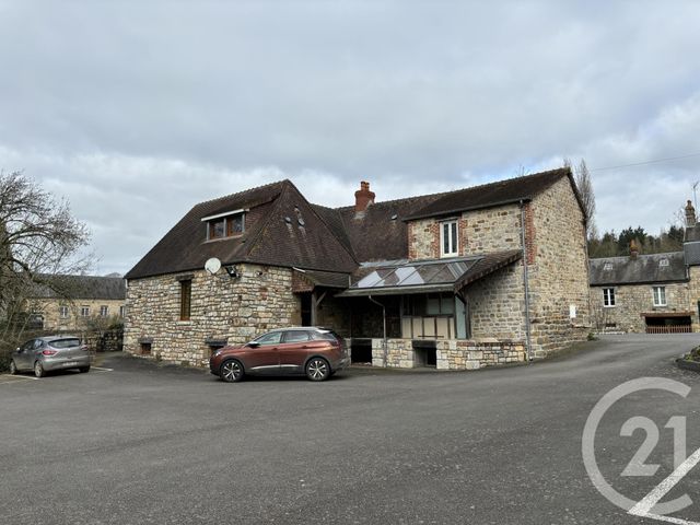 Maison à vendre - 5 pièces - 216,90 m2 - Domfront En Poiraie - 61 - BASSE-NORMANDIE