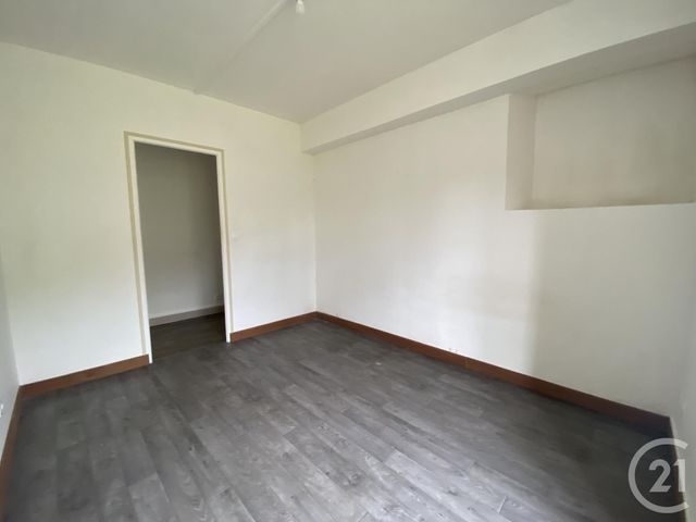 Appartement F2 &agrave; louer - 2 pi&egrave;ces - 40,05 m2 - Domfront En Poiraie - 61 - BASSE-NORMANDIE