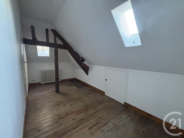 Maison &agrave; louer - 6 pi&egrave;ces - 124,89 m2 - Domfront En Poiraie - 61 - BASSE-NORMANDIE
