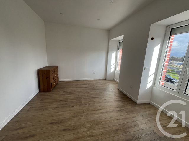 Appartement &agrave; louer - 3 pi&egrave;ces - 93 m2 - Lonlay L Abbaye - 61 - BASSE-NORMANDIE