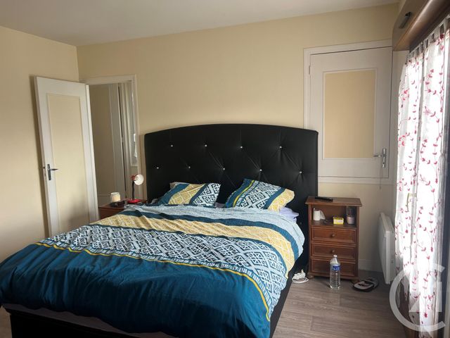 Appartement F3 &agrave; louer - 3 pi&egrave;ces - 64,90 m2 - Domfront En Poiraie - 61 - BASSE-NORMANDIE