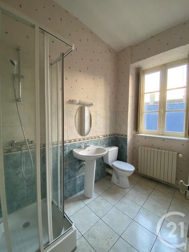 Appartement F3 &agrave; louer - 3 pi&egrave;ces - 76 m2 - Lonlay L Abbaye - 61 - BASSE-NORMANDIE