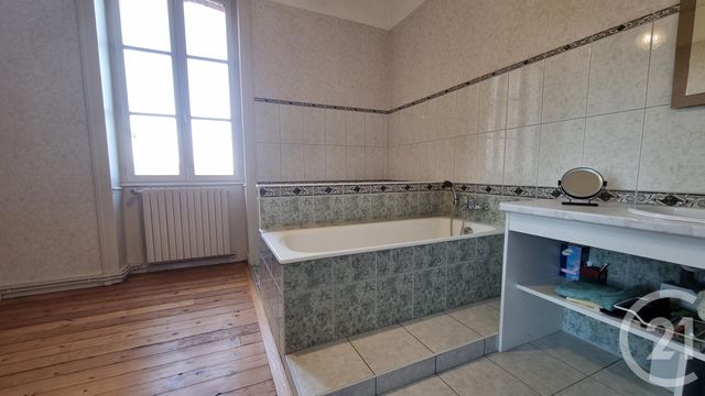 Maison &agrave; vendre - 9 pi&egrave;ces - 188,60 m2 - Domfront En Poiraie - 61 - BASSE-NORMANDIE