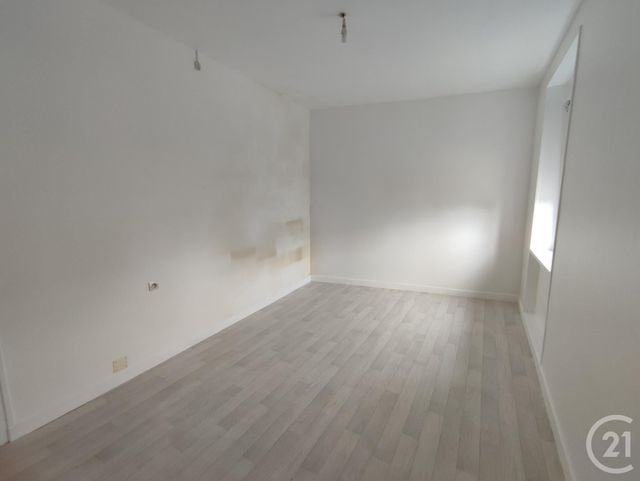 Maison à vendre - 6 pièces - 129 m2 - Mantilly - 61 - BASSE-NORMANDIE