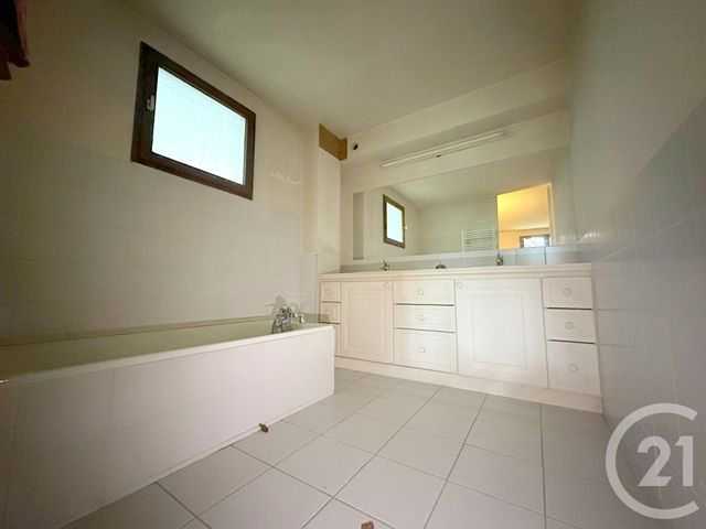 Maison &agrave; vendre - 8 pi&egrave;ces - 220 m2 - Faramans - 01 - RHONE-ALPES