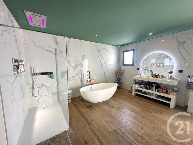 Maison &agrave; vendre - 4 pi&egrave;ces - 188 m2 - Faramans - 01 - RHONE-ALPES