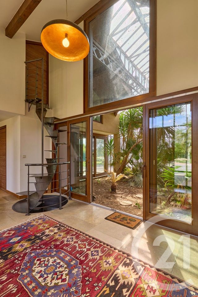 Maison &agrave; vendre - 12 pi&egrave;ces - 381 m2 - Versailleux - 01 - RHONE-ALPES