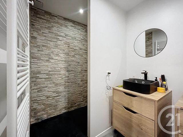 Maison &agrave; vendre - 7 pi&egrave;ces - 390 m2 - Villieu Loyes Mollon - 01 - RHONE-ALPES