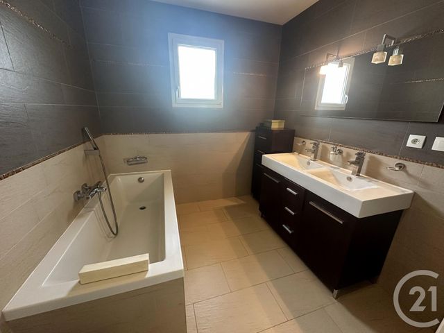 Maison à vendre - 5 pièces - 131,50 m2 - St Maurice De Gourdans - 01 - RHONE-ALPES