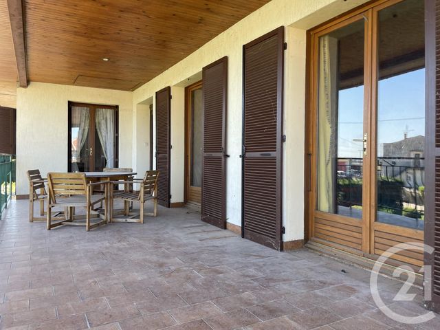 Maison à vendre - 6 pièces - 225,01 m2 - Villieu Loyes Mollon - 01 - RHONE-ALPES