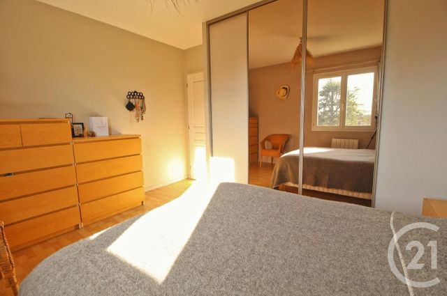 Maison à vendre - 7 pièces - 153,42 m2 - St Maurice De Gourdans - 01 - RHONE-ALPES