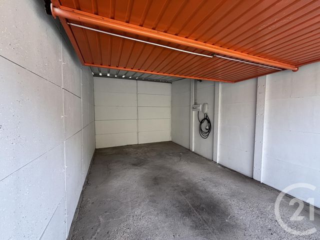 Parking &agrave; vendre - 210 m2 - Pont De Cheruy - 38 - RHONE-ALPES