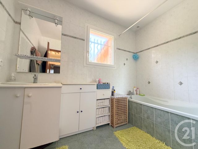 Maison &agrave; louer - 4 pi&egrave;ces - 92 m2 - Meximieux - 01 - RHONE-ALPES