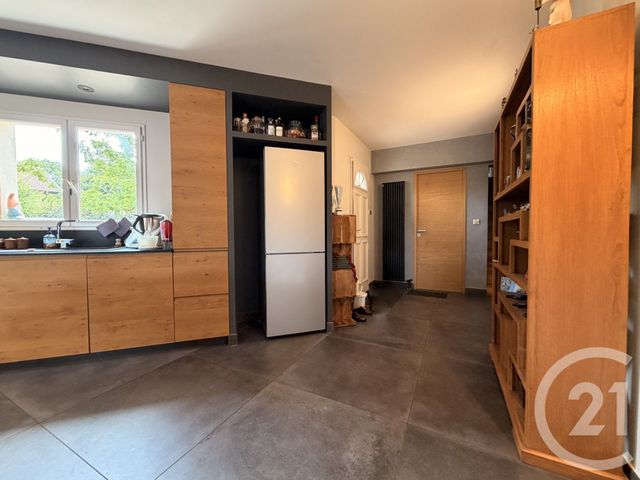 Maison &agrave; louer - 5 pi&egrave;ces - 189,96 m2 - St Jean De Niost - 01 - RHONE-ALPES