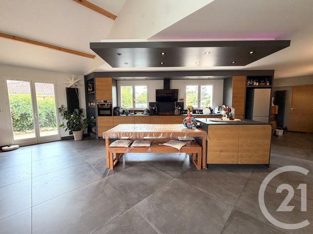 Maison &agrave; louer - 5 pi&egrave;ces - 189,96 m2 - St Jean De Niost - 01 - RHONE-ALPES