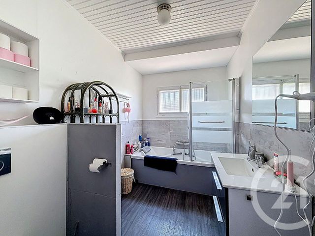 Maison &agrave; vendre - 10 pi&egrave;ces - 379,64 m2 - St Eloi - 01 - RHONE-ALPES