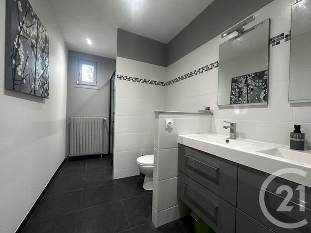 Maison &agrave; vendre - 7 pi&egrave;ces - 179,61 m2 - St Vulbas - 01 - RHONE-ALPES