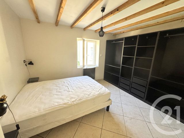 Maison &agrave; louer - 4 pi&egrave;ces - 88,31 m2 - Bourg St Christophe - 01 - RHONE-ALPES