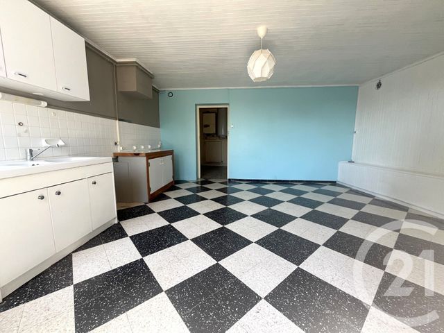 Maison &agrave; louer - 3 pi&egrave;ces - 69,60 m2 - Villieu Loyes Mollon - 01 - RHONE-ALPES