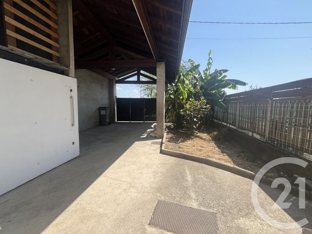 Maison &agrave; louer - 3 pi&egrave;ces - 69,60 m2 - Villieu Loyes Mollon - 01 - RHONE-ALPES