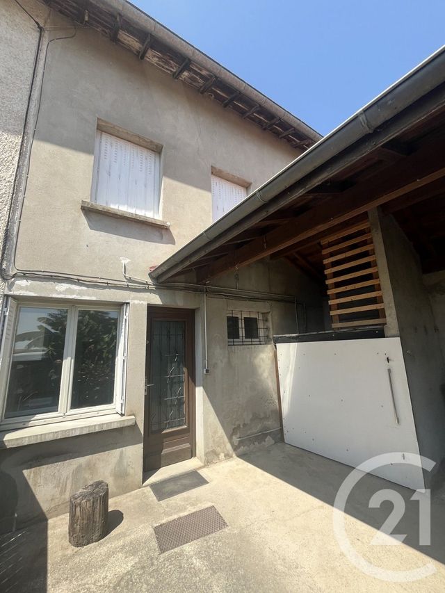 Maison &agrave; louer - 3 pi&egrave;ces - 69,60 m2 - Villieu Loyes Mollon - 01 - RHONE-ALPES