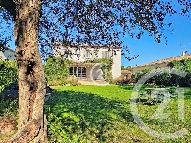 Maison à vendre - 5 pièces - 130 m2 - St Martin De Crau - 13 - PROVENCE-ALPES-COTE-D-AZUR