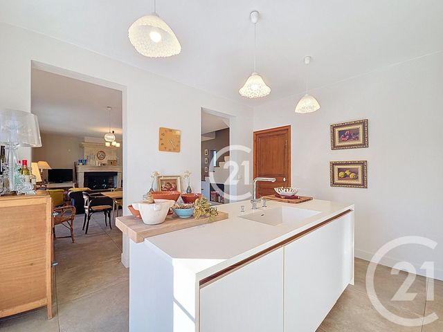 Maison à vendre - 5 pièces - 130 m2 - St Martin De Crau - 13 - PROVENCE-ALPES-COTE-D-AZUR