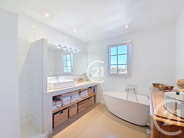 Maison à vendre - 5 pièces - 130 m2 - St Martin De Crau - 13 - PROVENCE-ALPES-COTE-D-AZUR