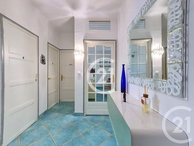 Appartement T3 &agrave; vendre - 3 pi&egrave;ces - 70,59 m2 - Arles - 13 - PROVENCE-ALPES-COTE-D-AZUR