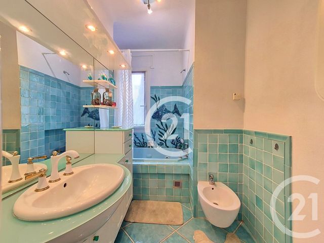 Appartement T3 &agrave; vendre - 3 pi&egrave;ces - 70,59 m2 - Arles - 13 - PROVENCE-ALPES-COTE-D-AZUR