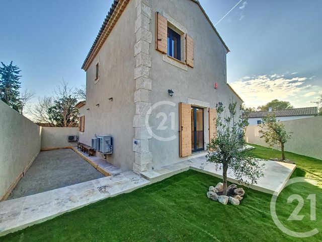 Maison à vendre - 5 pièces - 119,85 m2 - Mouries - 13 - PROVENCE-ALPES-COTE-D-AZUR