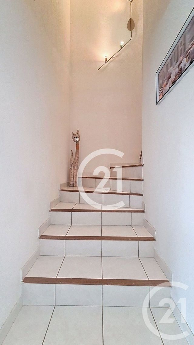 Maison &agrave; vendre - 4 pi&egrave;ces - 120,30 m2 - St Martin De Crau - 13 - PROVENCE-ALPES-COTE-D-AZUR