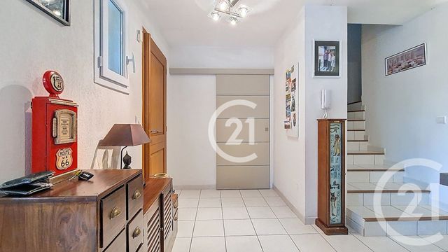 Maison &agrave; vendre - 4 pi&egrave;ces - 120,30 m2 - St Martin De Crau - 13 - PROVENCE-ALPES-COTE-D-AZUR