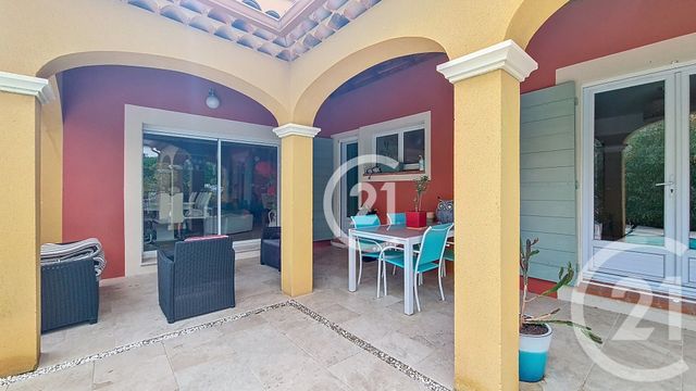 Maison &agrave; vendre - 4 pi&egrave;ces - 120,30 m2 - St Martin De Crau - 13 - PROVENCE-ALPES-COTE-D-AZUR