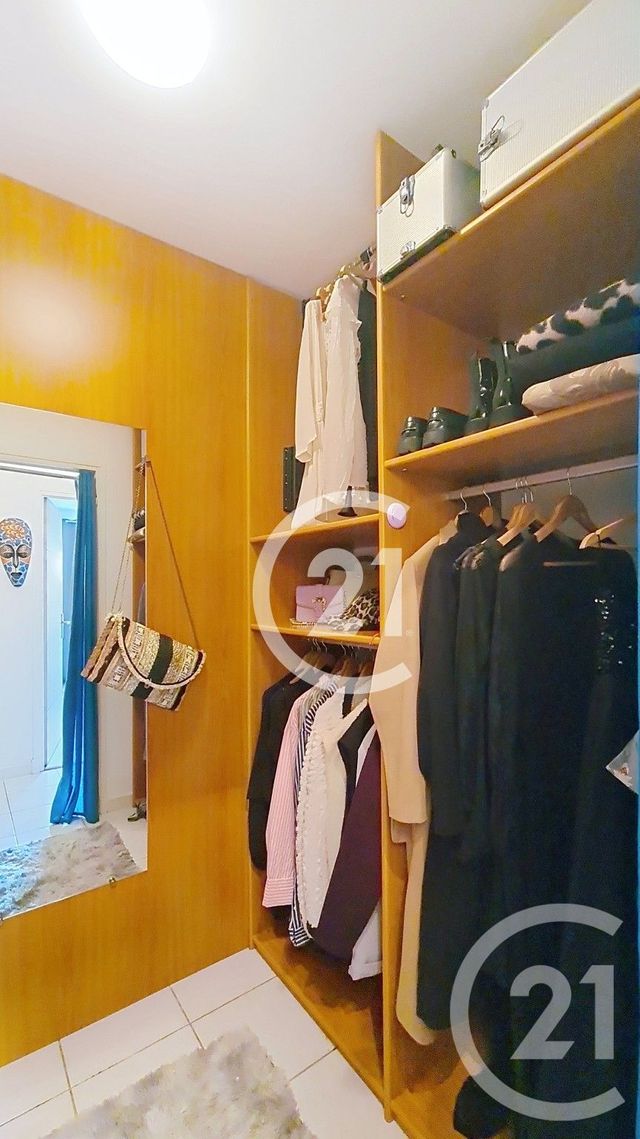 Maison &agrave; vendre - 4 pi&egrave;ces - 120,30 m2 - St Martin De Crau - 13 - PROVENCE-ALPES-COTE-D-AZUR