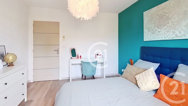 Maison &agrave; vendre - 4 pi&egrave;ces - 120,30 m2 - St Martin De Crau - 13 - PROVENCE-ALPES-COTE-D-AZUR