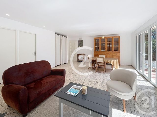 Maison &agrave; vendre - 5 pi&egrave;ces - 124,47 m2 - St Etienne Du Gres - 13 - PROVENCE-ALPES-COTE-D-AZUR