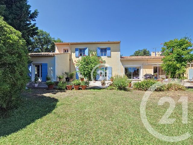 Maison à vendre - 9 pièces - 225,80 m2 - St Martin De Crau - 13 - PROVENCE-ALPES-COTE-D-AZUR