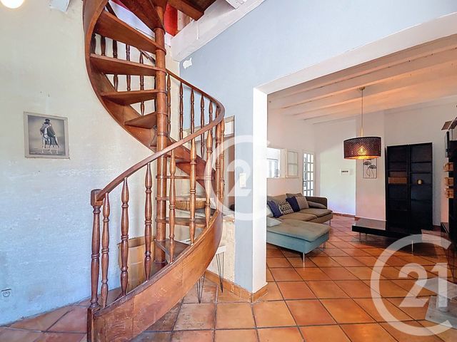 Maison à vendre - 4 pièces - 121,89 m2 - Arles - 13 - PROVENCE-ALPES-COTE-D-AZUR